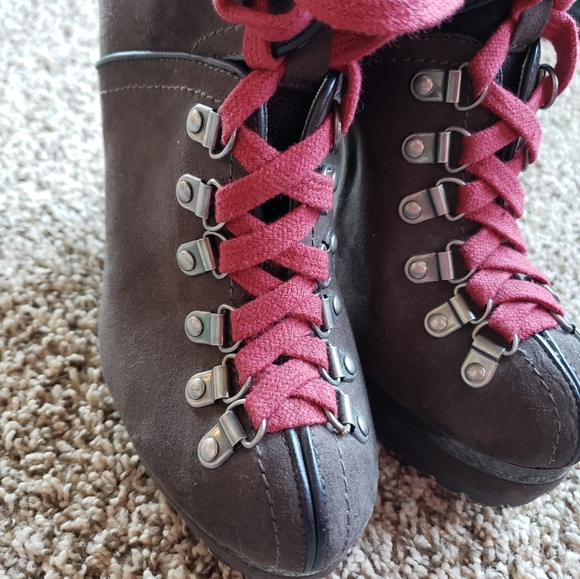 NWOT Xhilaration Stiletto Lace Up Boots - Picture 1 of 7